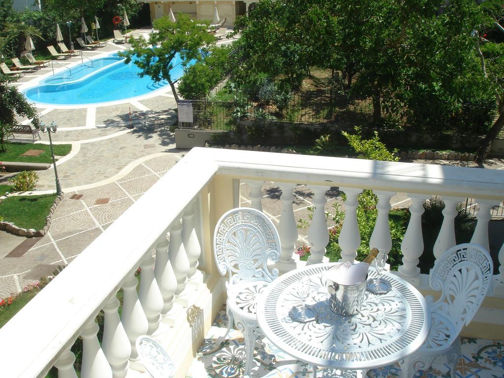 Hotel Sant'Agata ซานตากาตา ซุย ดูเอกอลฟี ห้อง รูปภาพ